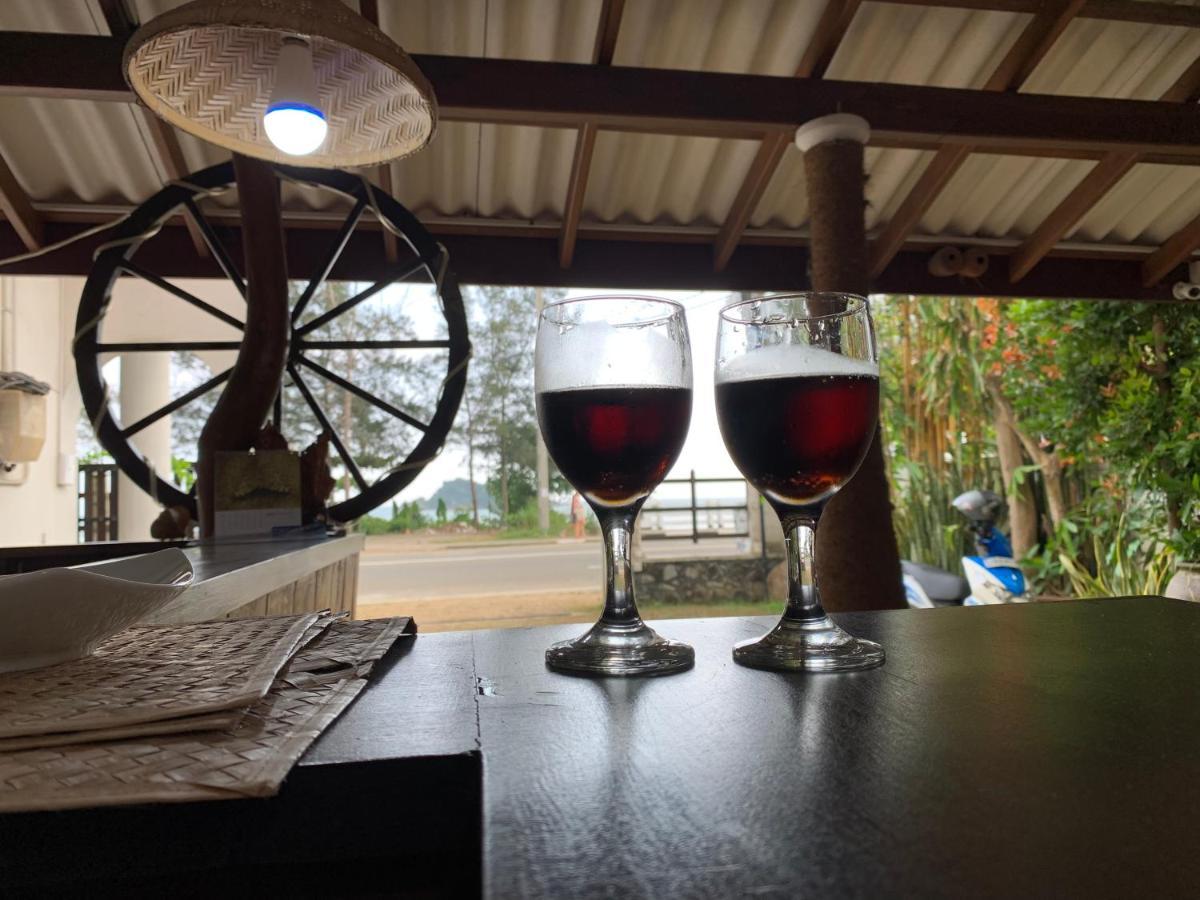 Bed and Breakfast Ceylon Surf Guest And Restaurant Weligama Exterior foto
